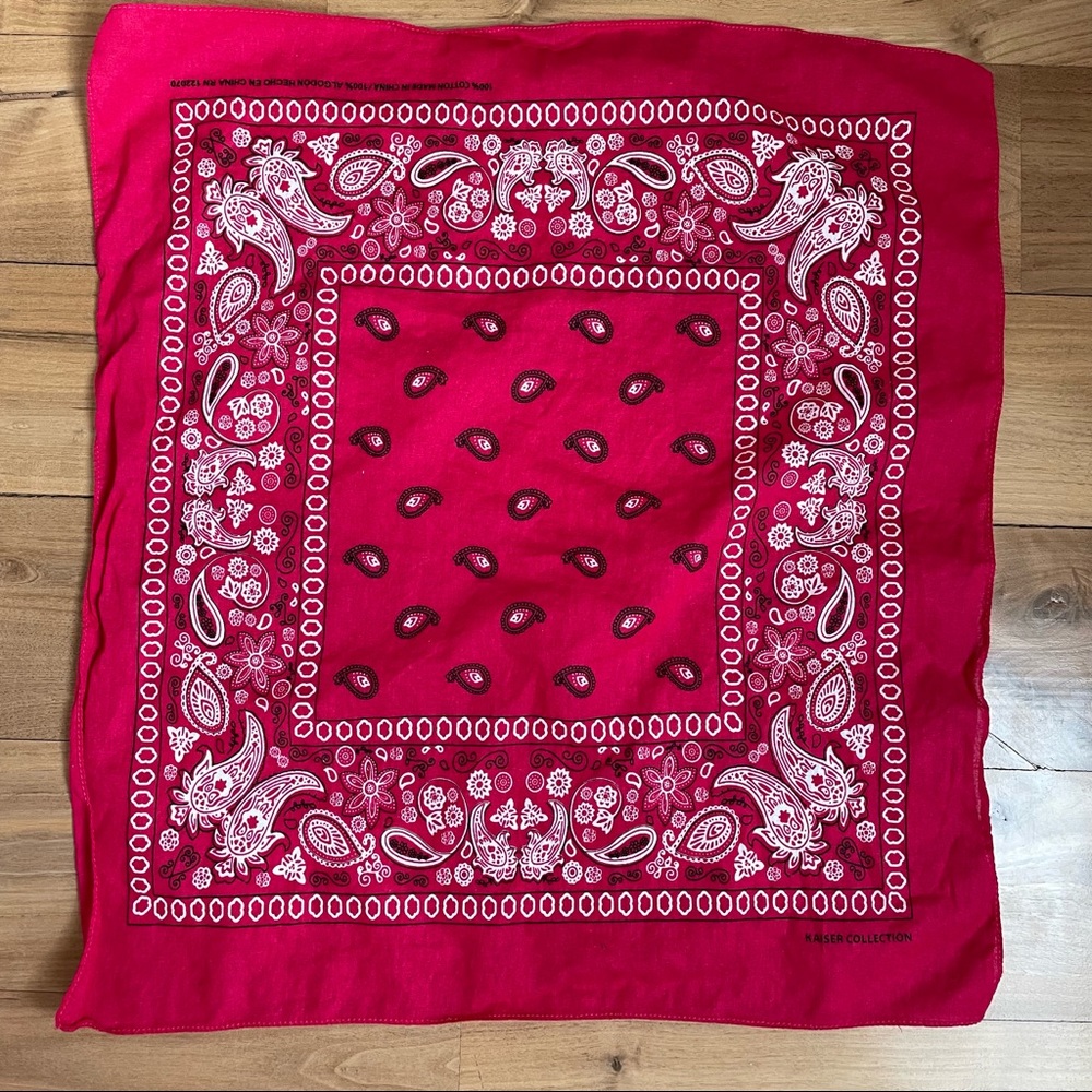 Kaiser Collection Fuchsia Paisley Pattern Cotton Bandana - Picture 4 of 6